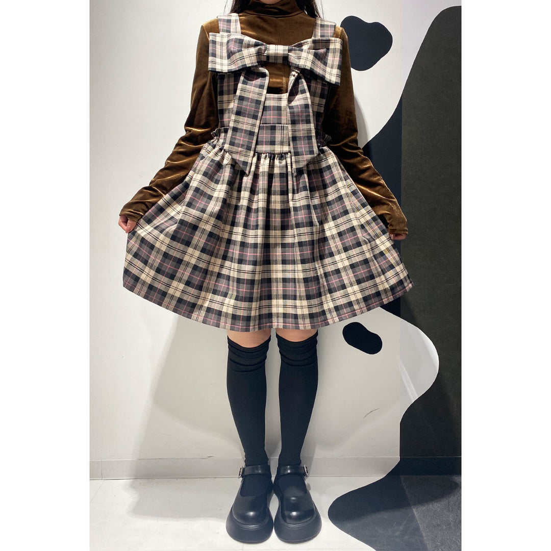 Front ribbon sleeveless onepiece (Beige Check) ¥8,980 / ¥9,480