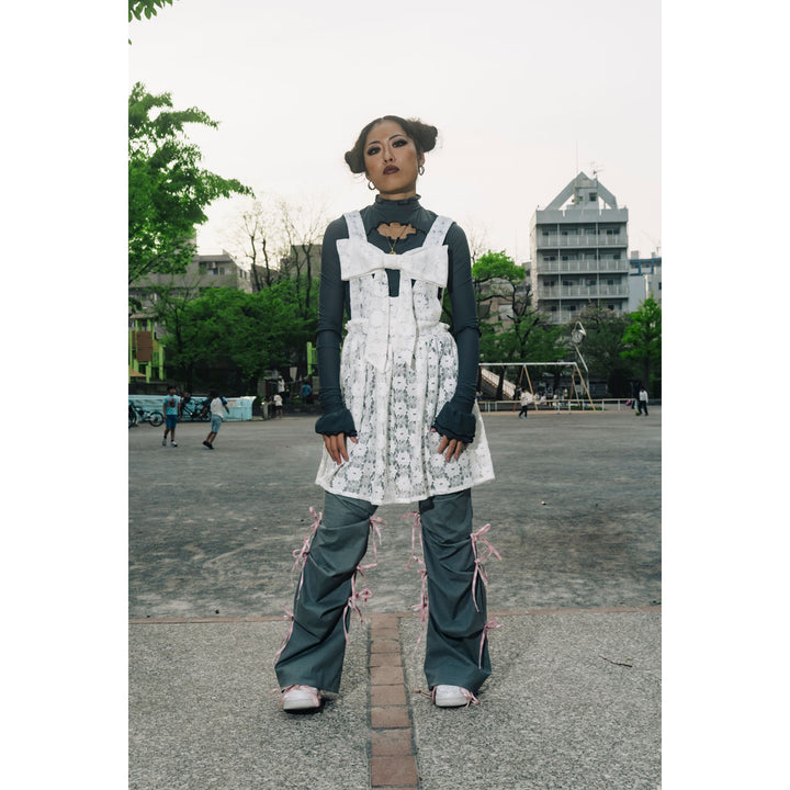 Front ribbon sleeveless onepiece (Beige Check) ¥8,980 / ¥9,480