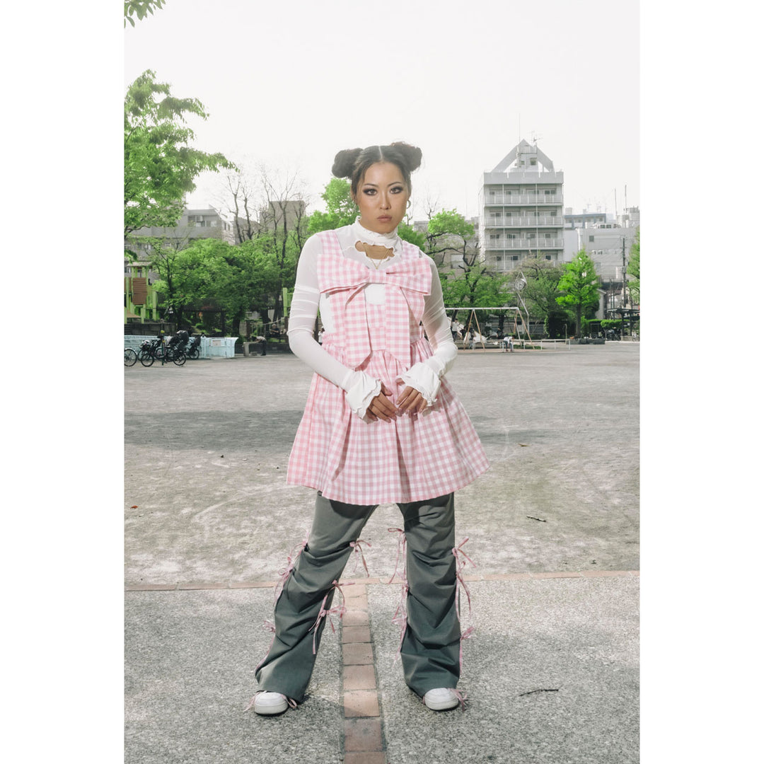Front ribbon sleeveless onepiece (Beige Check) ¥8,980 / ¥9,480