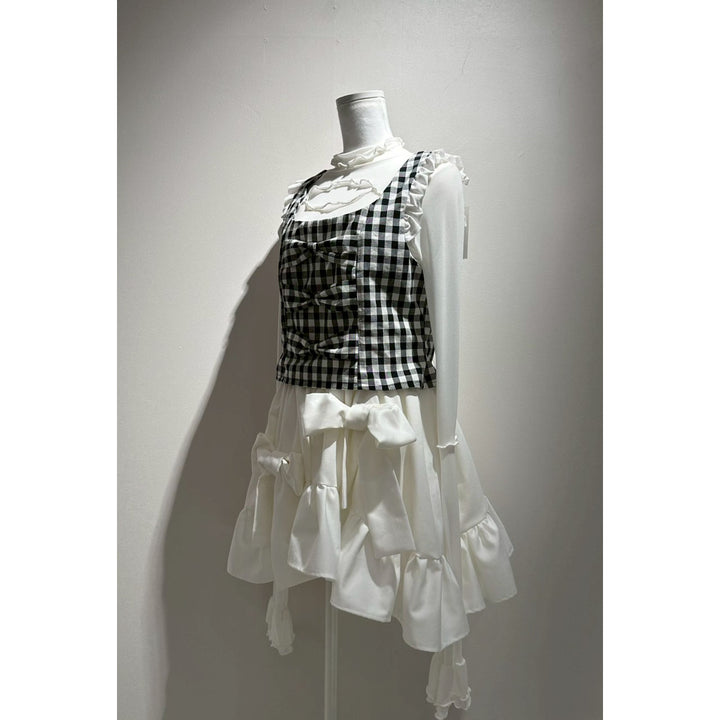 Shoulder Frill Front Ribbon Vest