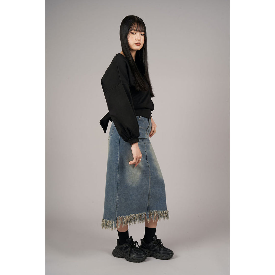 Back Ribbon Pullover