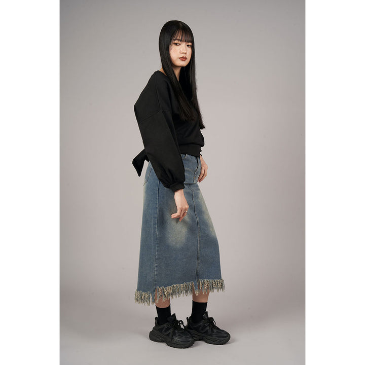 Back Ribbon Pullover