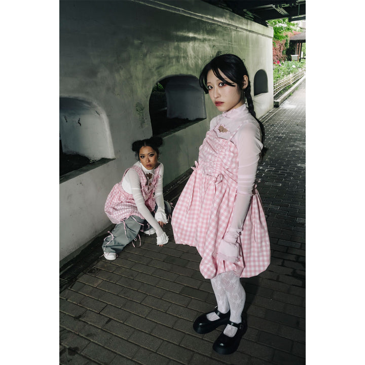 Front ribbon sleeveless onepiece (Beige Check) ¥8,980 / ¥9,480