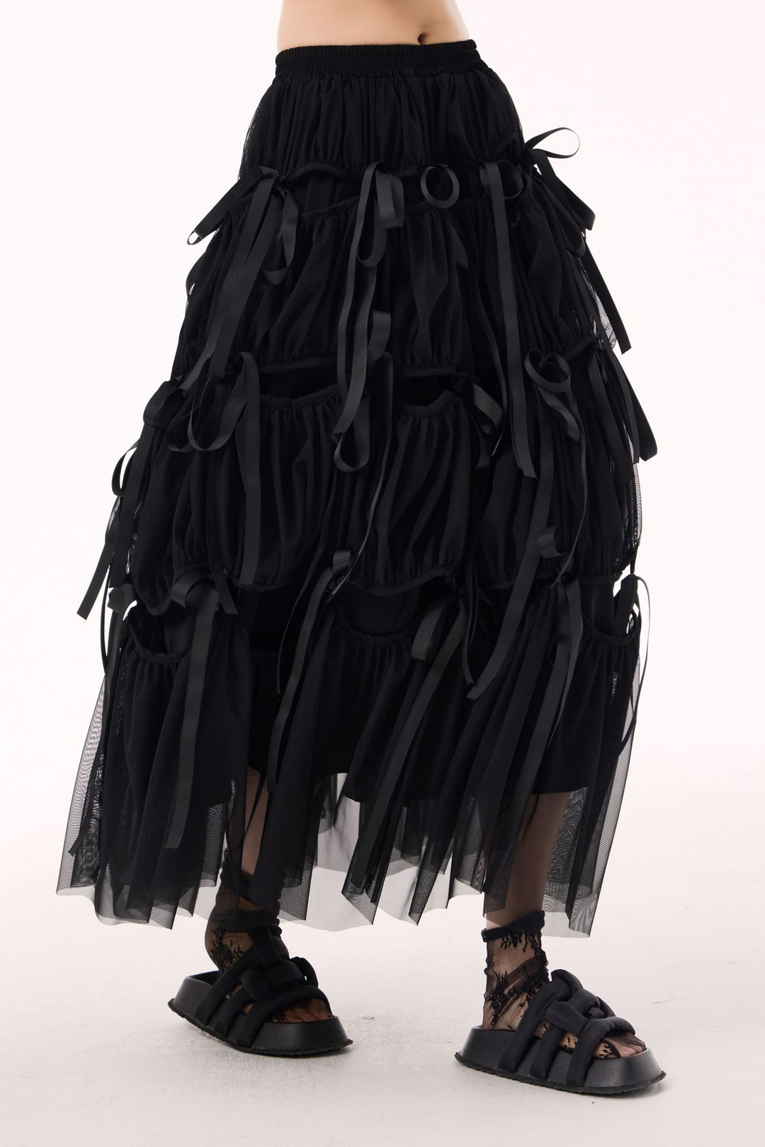 Ribbon stitching long flare gathered tulle skirt