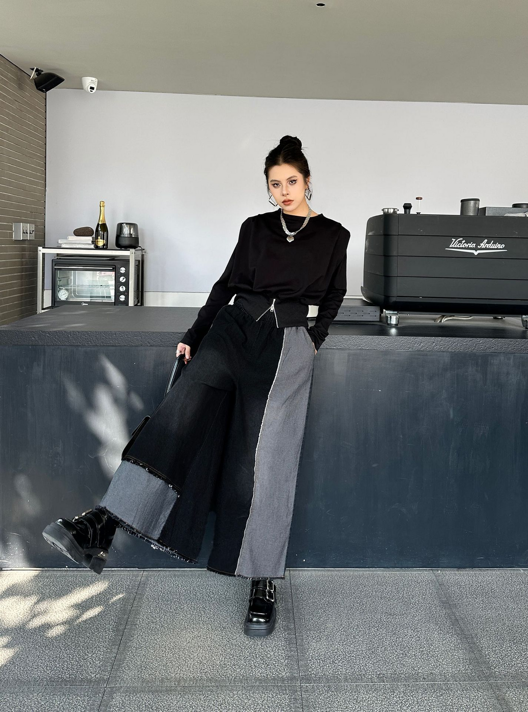 American style drape contrast denim