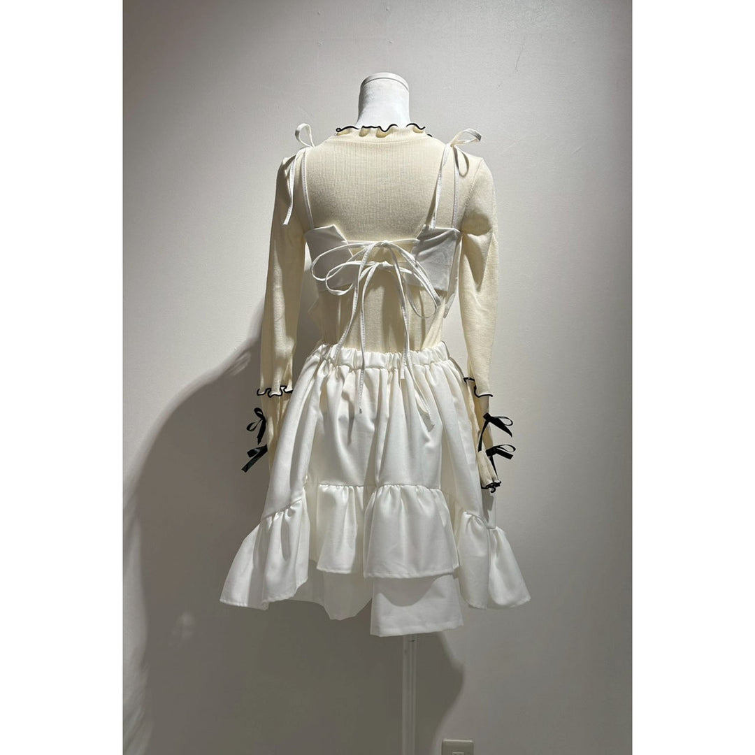 Asymmetry Volume Frill Ribbon Mini Skirt