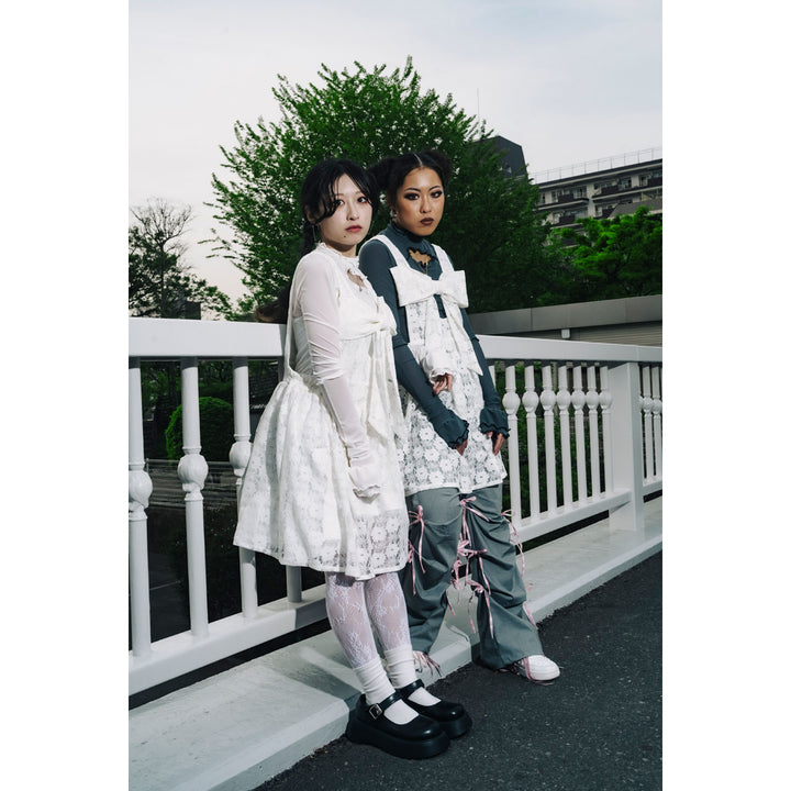 Front ribbon sleeveless onepiece (Beige Check) ¥8,980 / ¥9,480