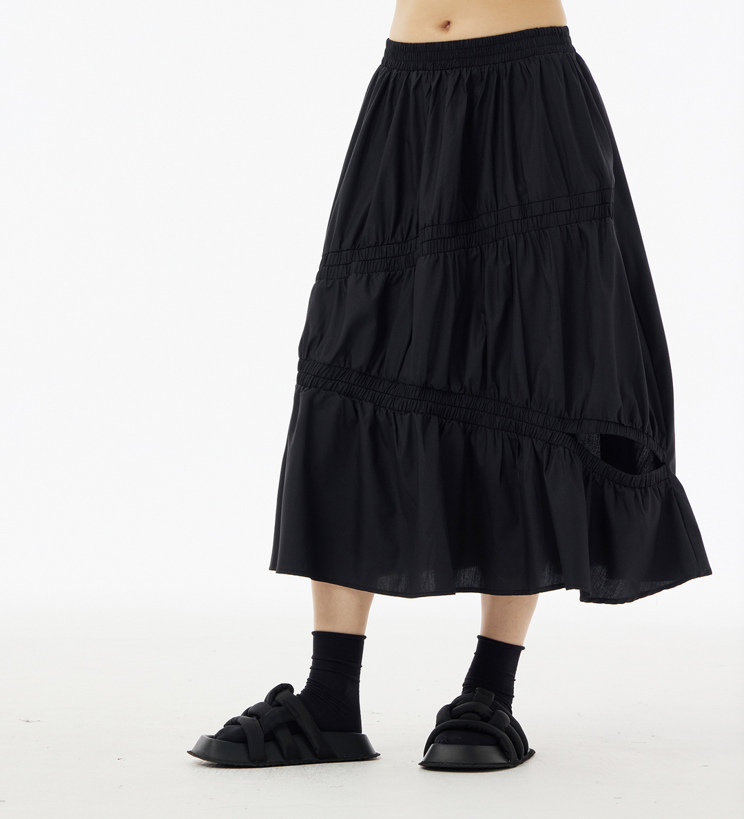 Gathered tiered long skirt