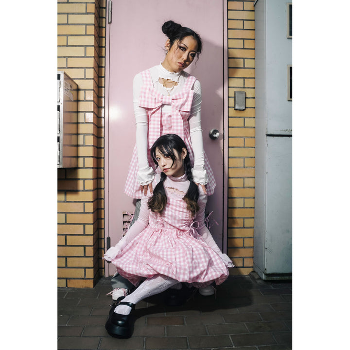 Front ribbon sleeveless onepiece (Beige Check) ¥8,980 / ¥9,480