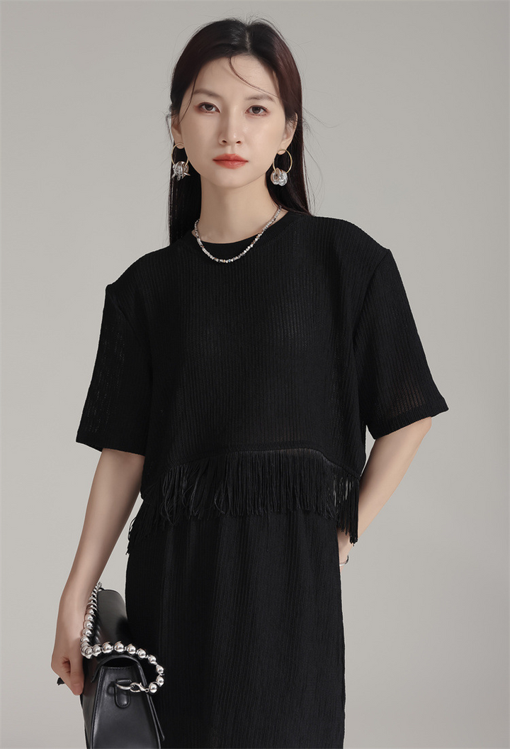 Tassel Round Neck Knitted Tops