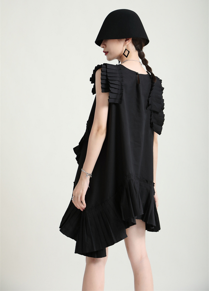 Asymmetry no sleeve pleats one piece
