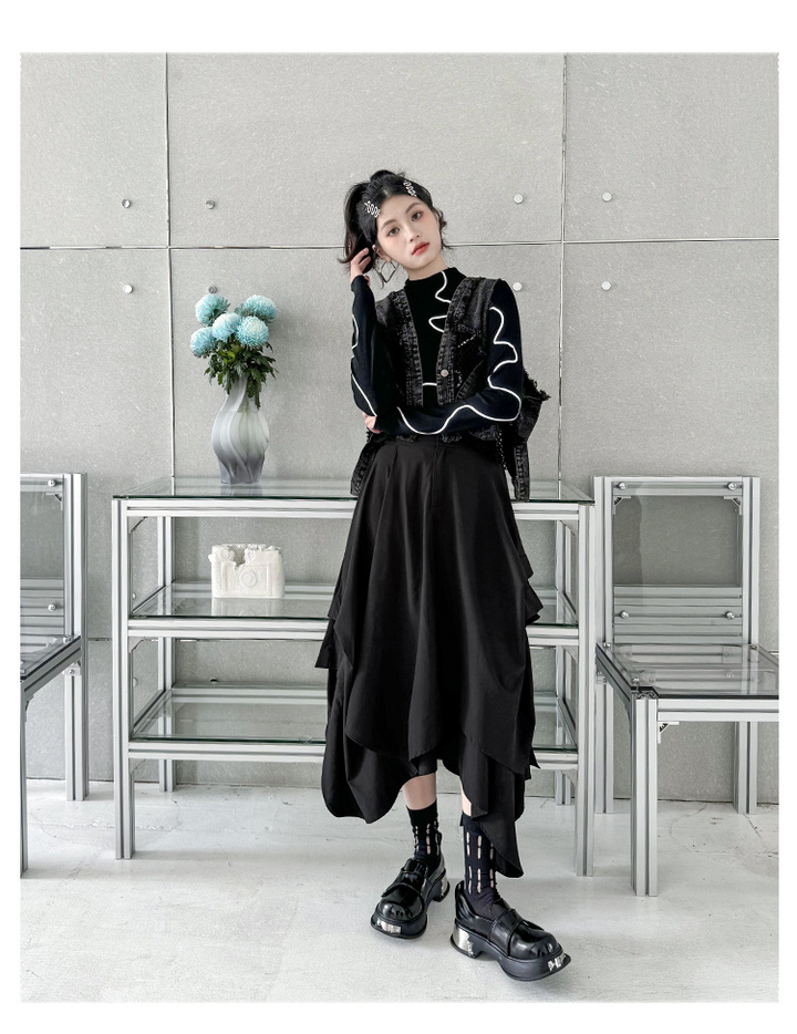 Side Tuck Flare Long Skirt