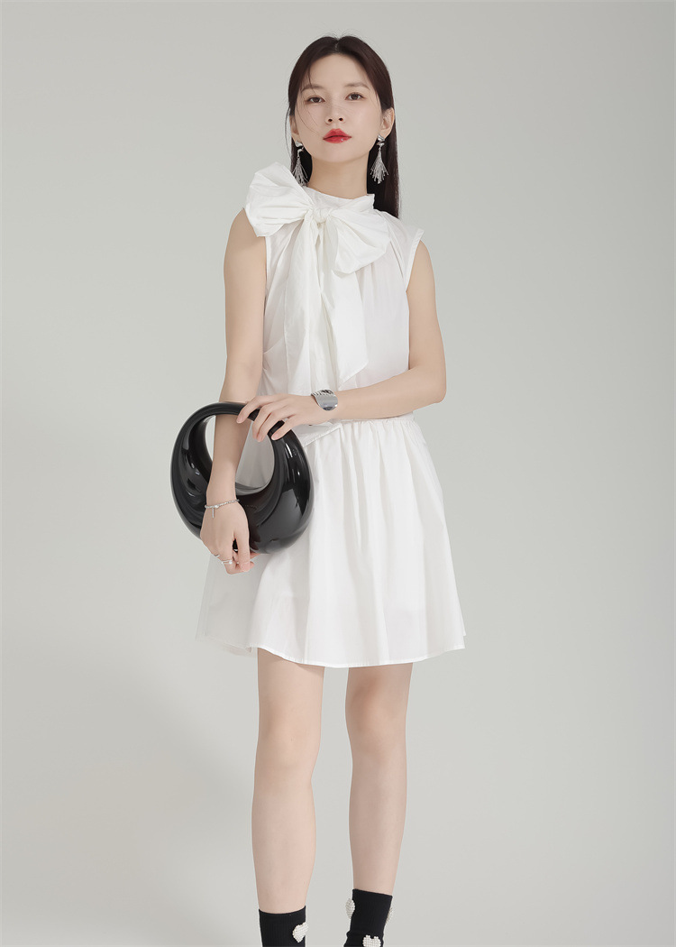Bow tie sleeveless slim dress