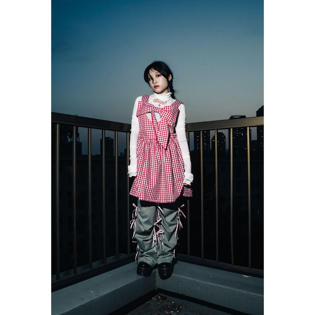 Front ribbon sleeveless onepiece (Beige Check) ¥8,980 / ¥9,480