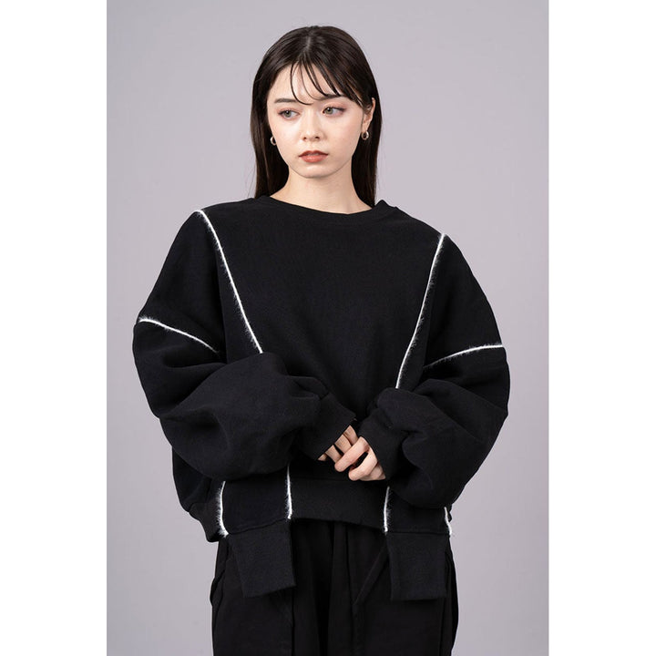 Fringe Lines Volume Pullover