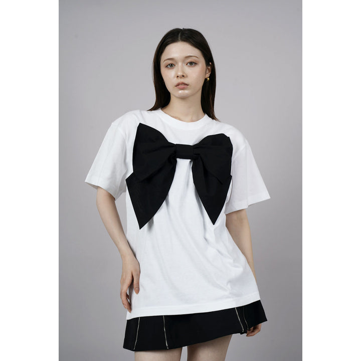 Front Ribbon T-shirt