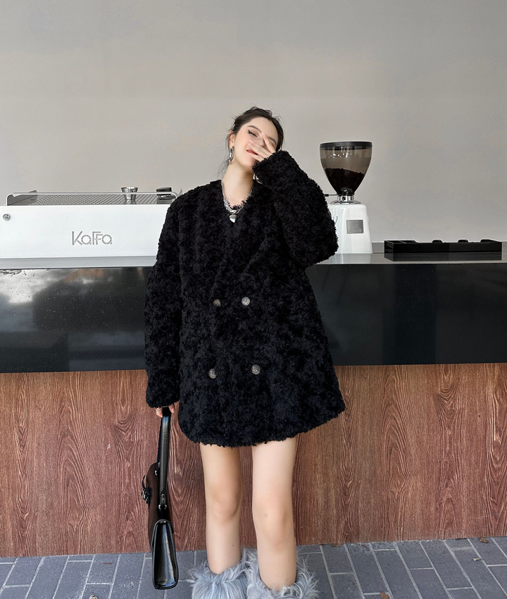 Oversized no-collar fur coat