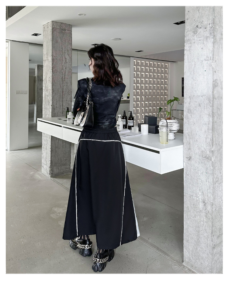 Washed patchwork denim side skirt