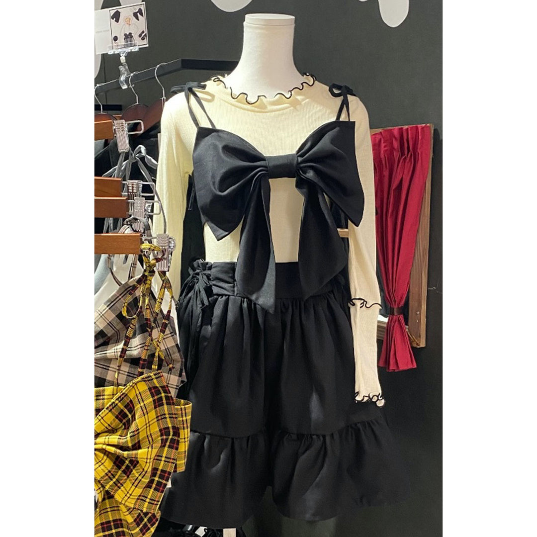 Frill Gathered Short Skirt ¥8,480 / ¥7,980