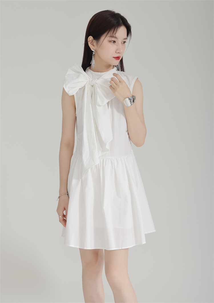 Bow tie sleeveless slim dress