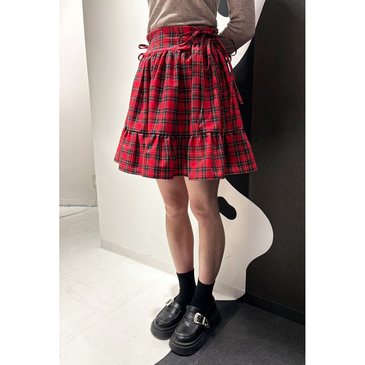 Frill Gathered Short Skirt ¥8,480 / ¥7,980