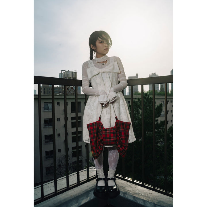 Front ribbon sleeveless onepiece (Beige Check) ¥8,980 / ¥9,480