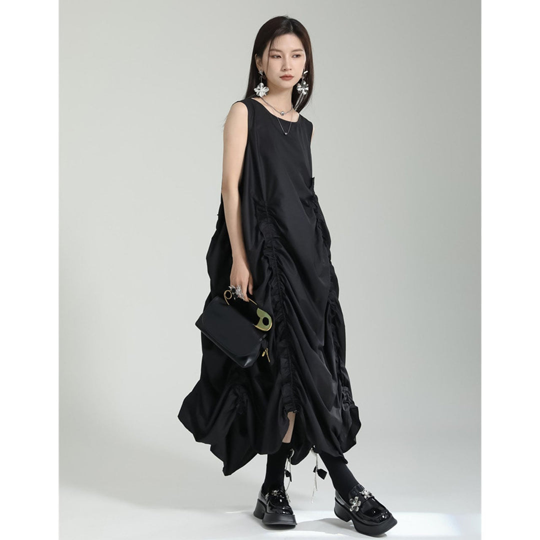 Volume Gathered Sleeveless Onepiece