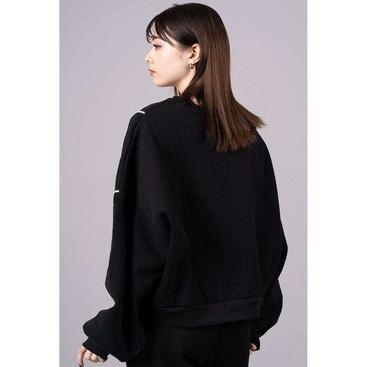 Fringe Lines Volume Pullover