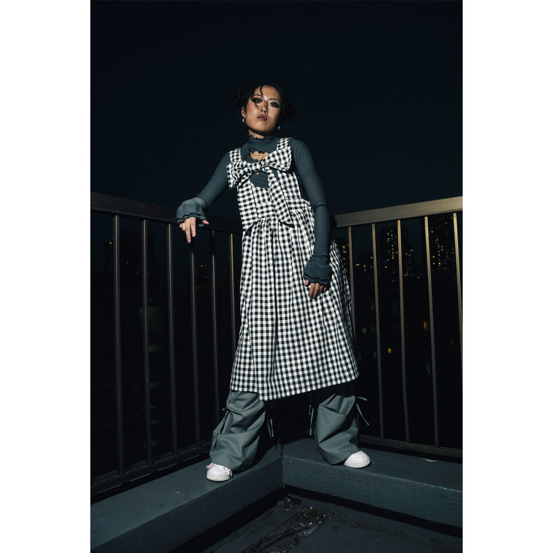 Front ribbon sleeveless onepiece (Beige Check) ¥8,980 / ¥9,480