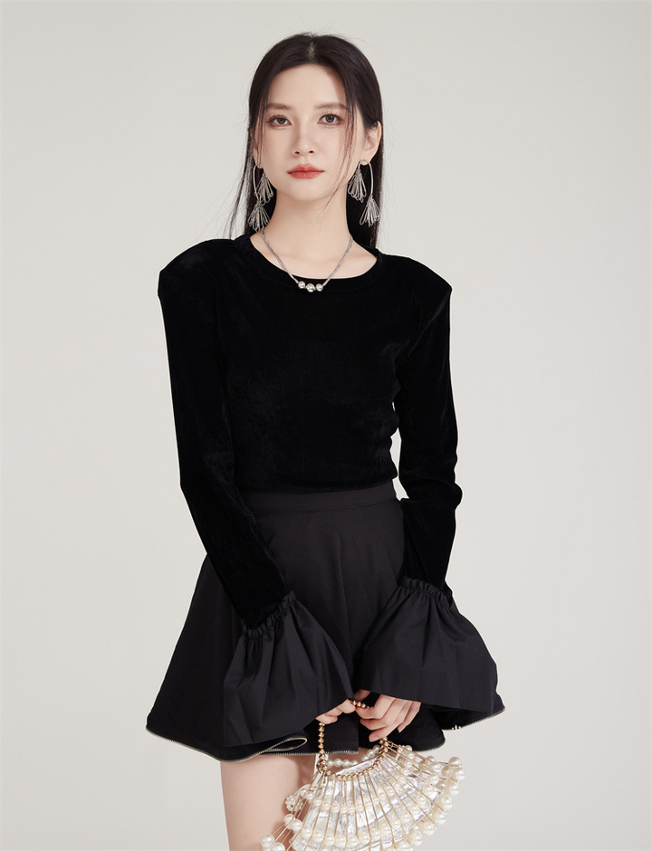 Velvet Long Flare Sleeve Pullover