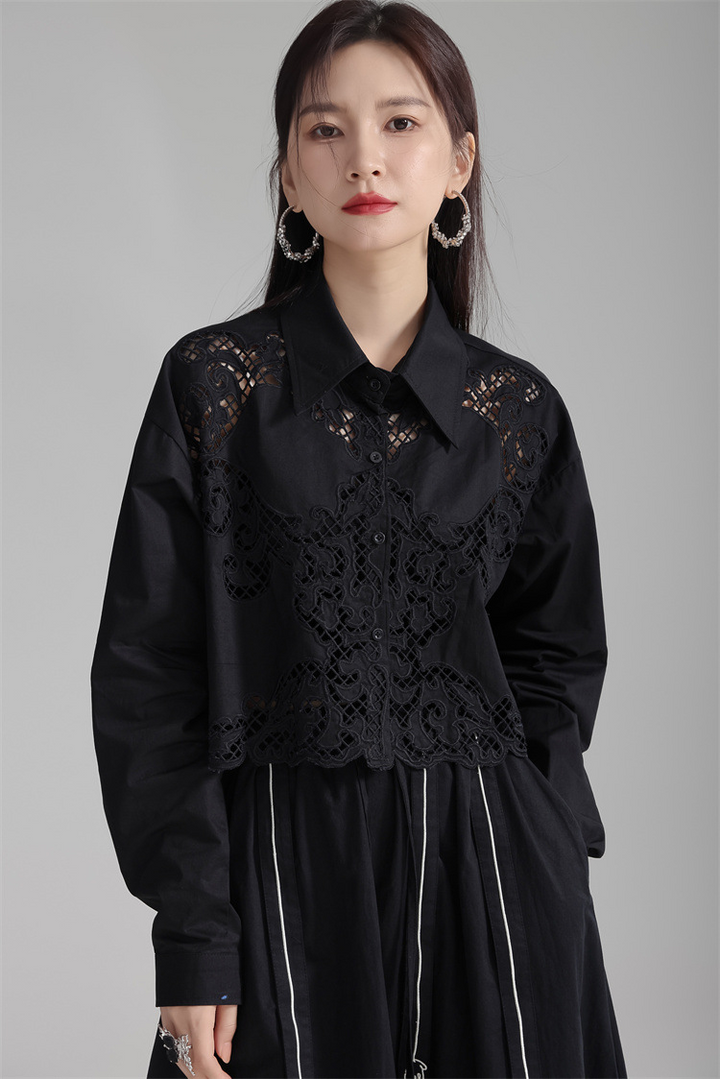 Openwork lace short shirt