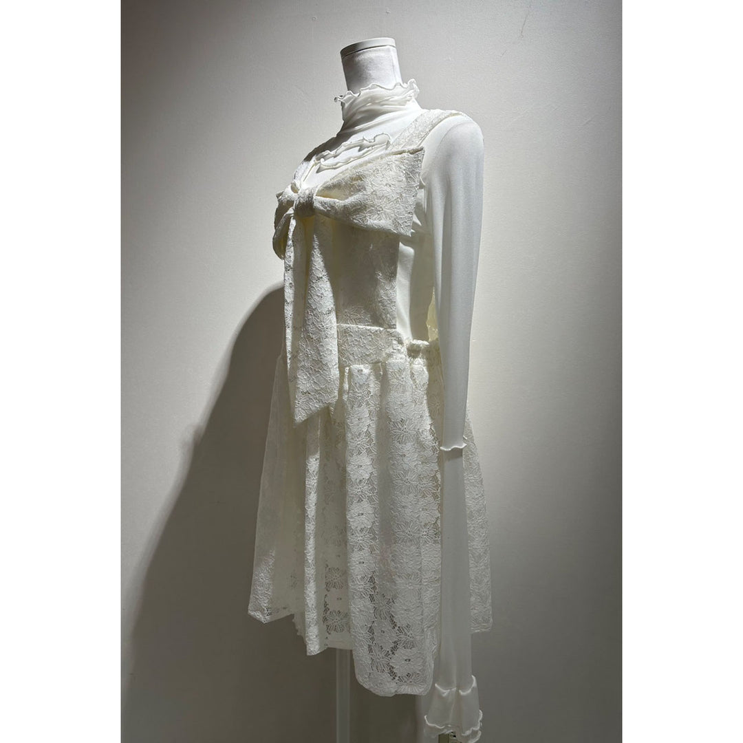 Front ribbon sleeveless onepiece (Beige Check) ¥8,980 / ¥9,480