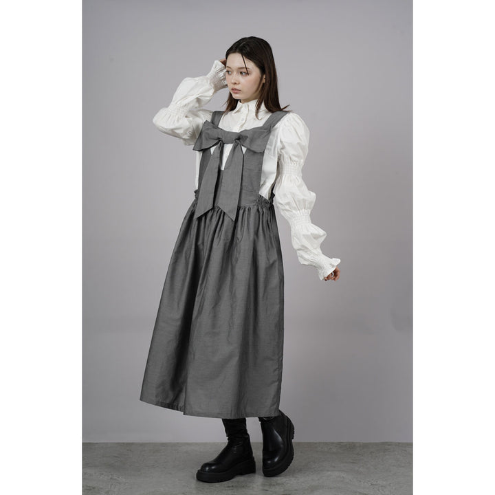 Front ribbon sleeveless onepiece ¥8,980 / ¥8,480