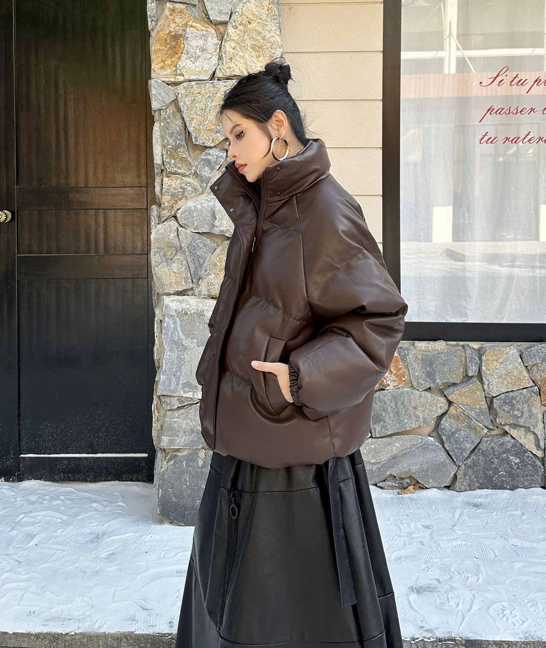 PU leather stand collar padded short volume down jacket