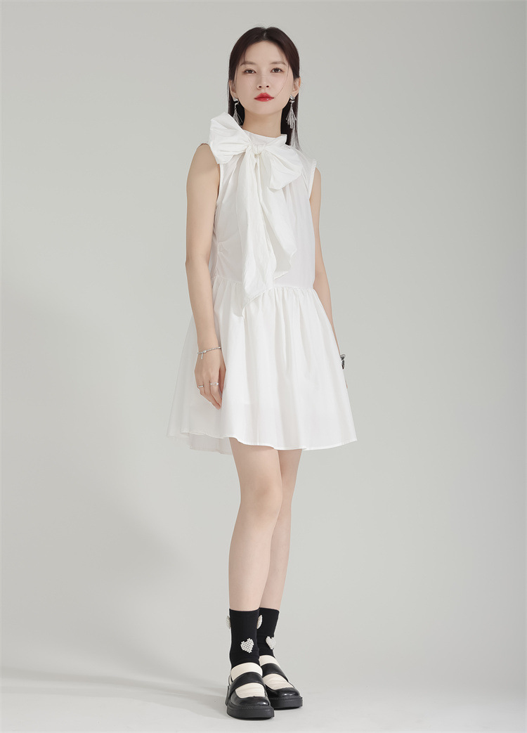 Bow tie sleeveless slim dress