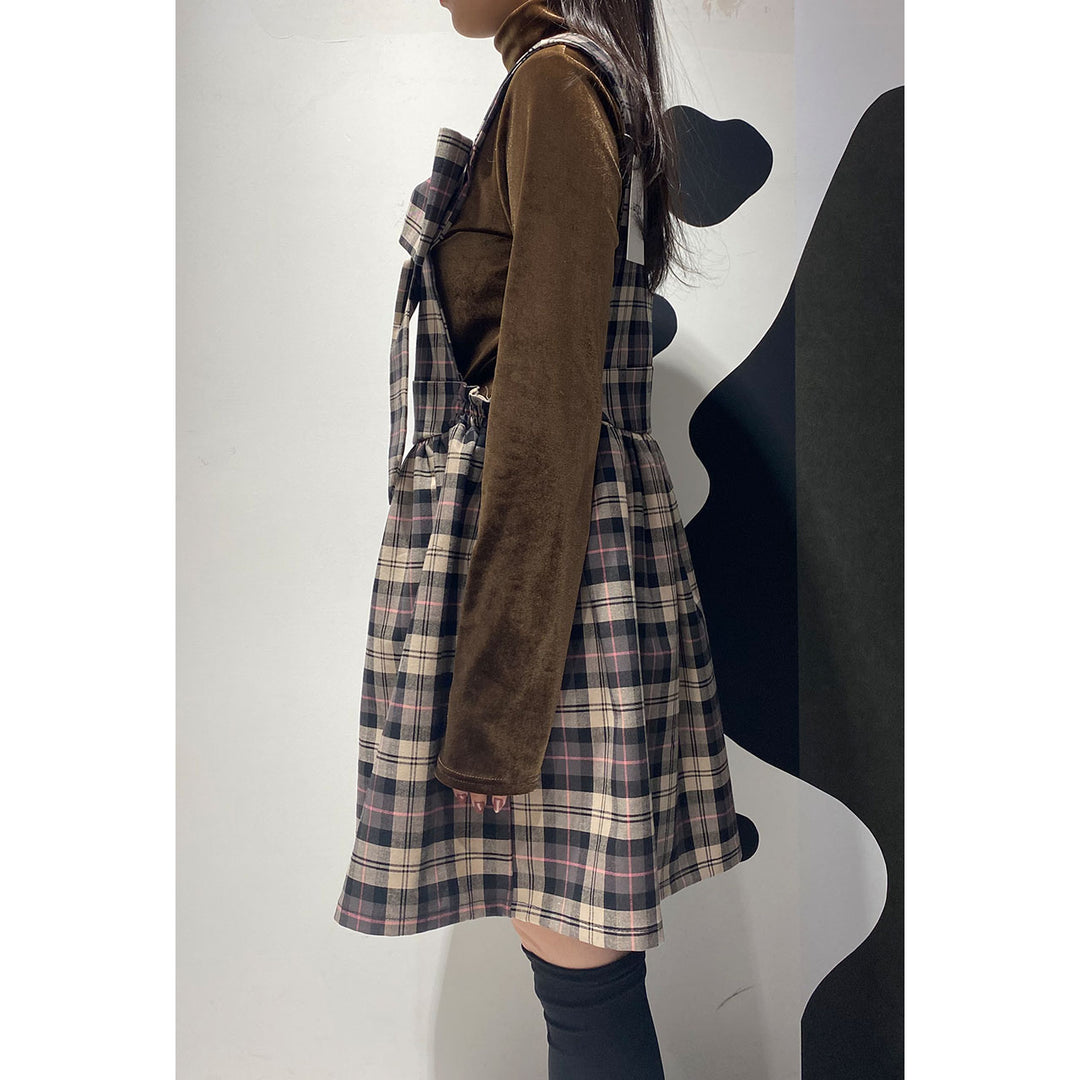 Front ribbon sleeveless onepiece (Beige Check) ¥8,980 / ¥9,480
