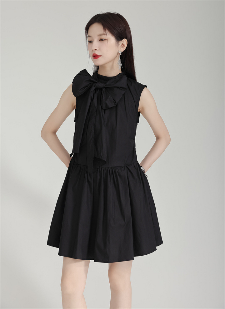 Bow tie sleeveless slim dress