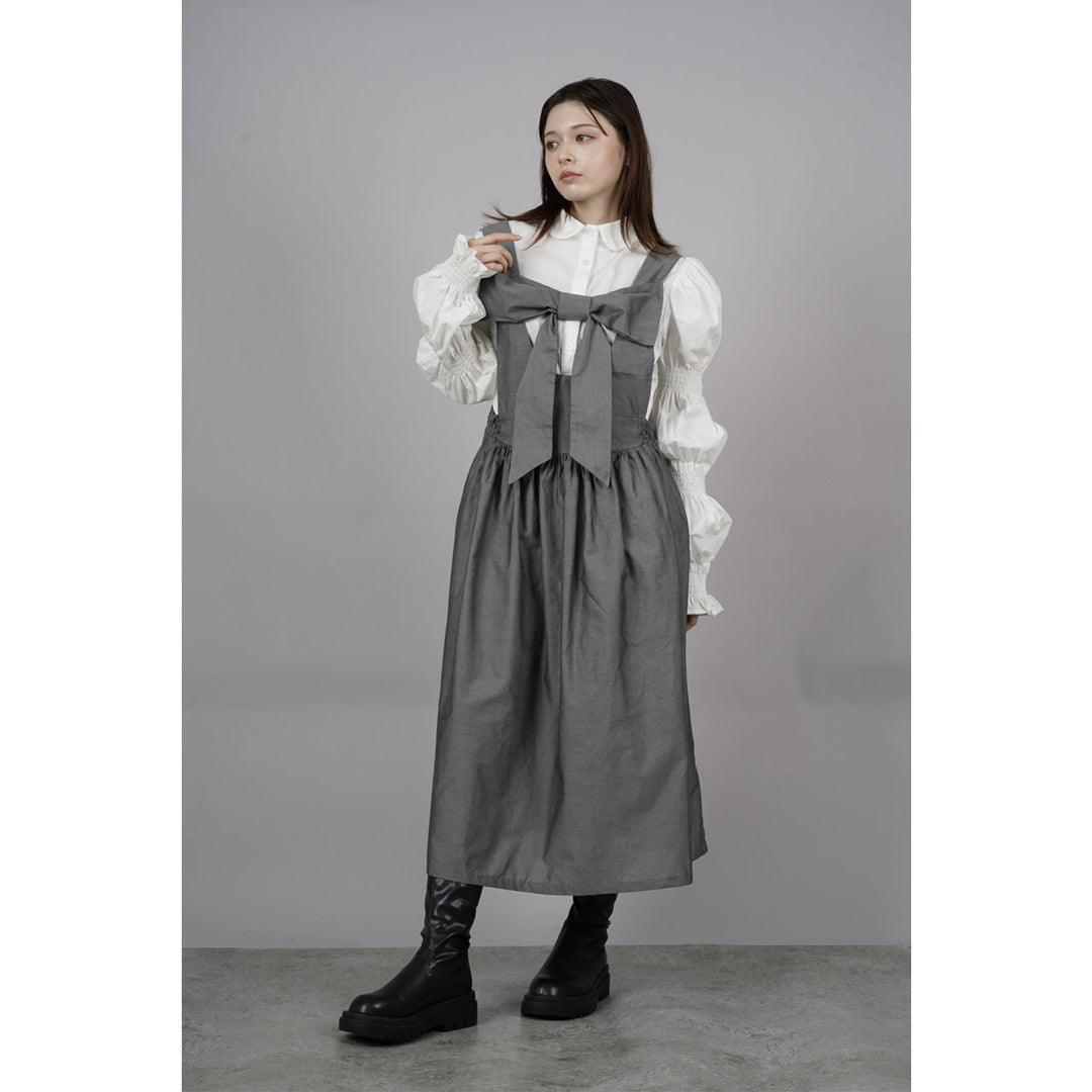 Front ribbon sleeveless onepiece ¥8,980 / ¥8,480