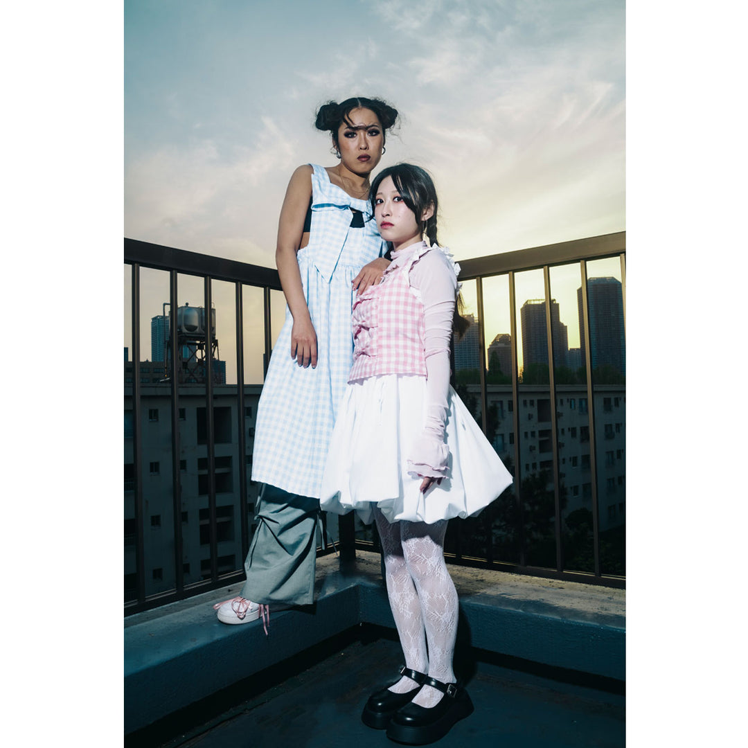 Front ribbon sleeveless onepiece (Beige Check) ¥8,980 / ¥9,480