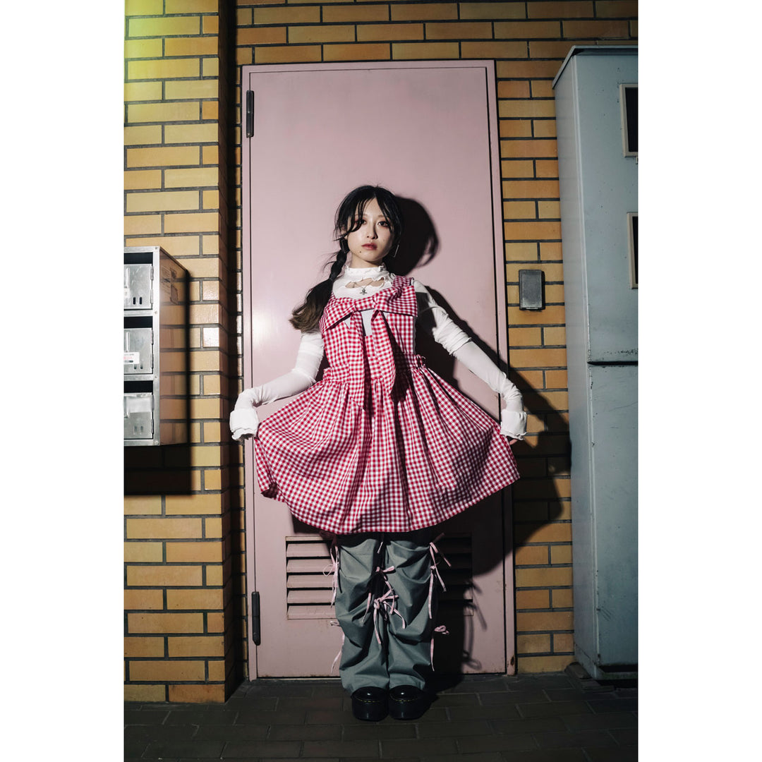 Front ribbon sleeveless onepiece (Beige Check) ¥8,980 / ¥9,480