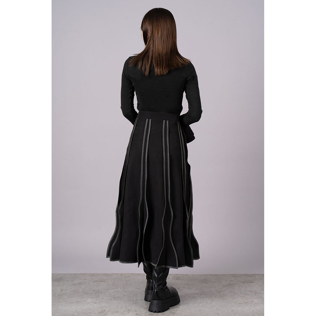 Piping Pleat Skirt