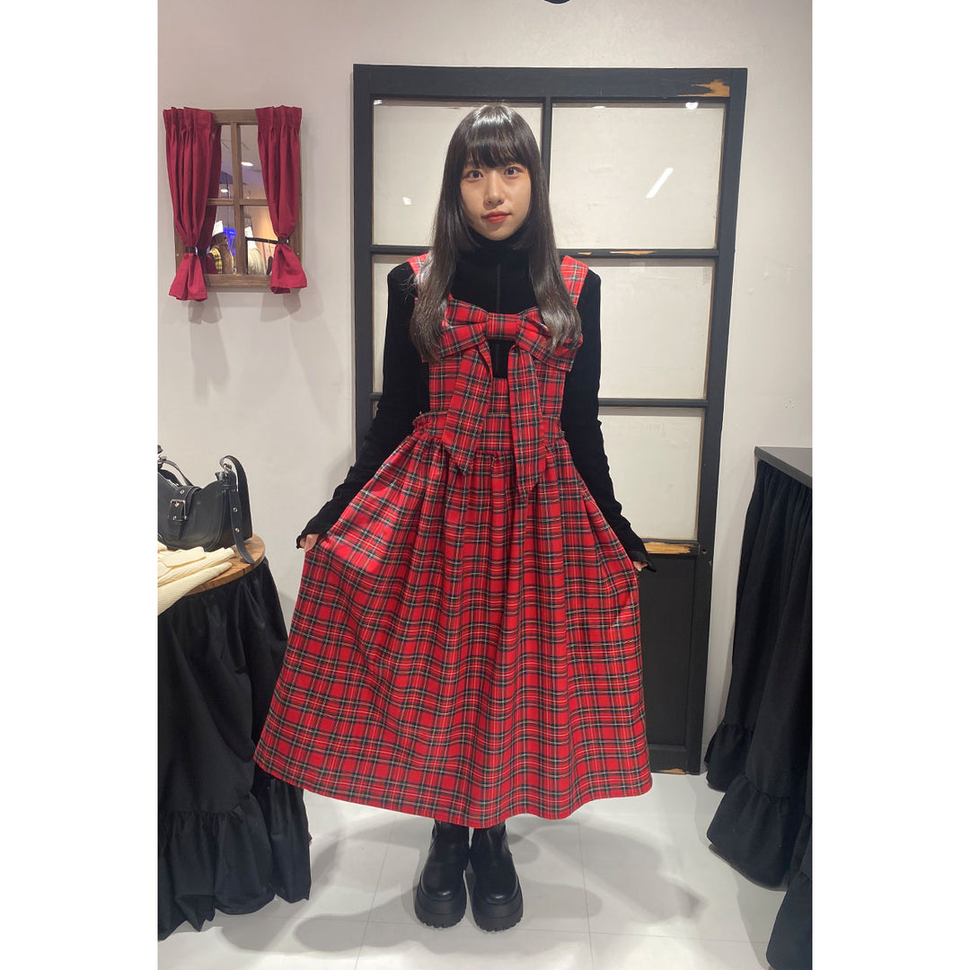 Front ribbon sleeveless onepiece (Red Check) ¥8,980 / ¥9,480