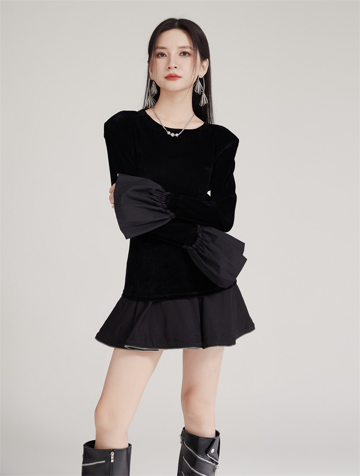 Velvet Long Flare Sleeve Pullover