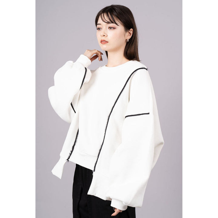 Fringe Lines Volume Pullover