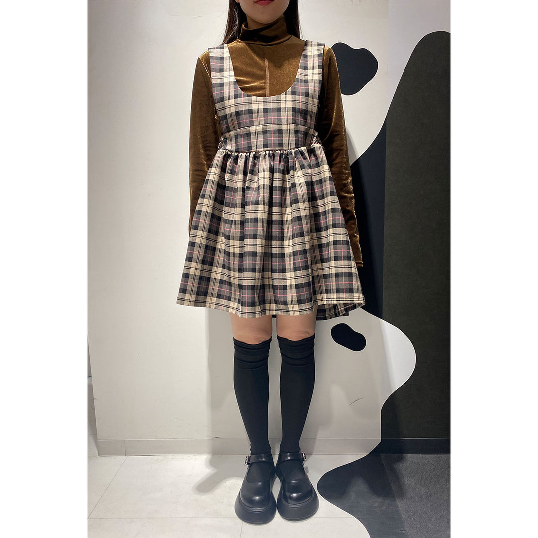 Front ribbon sleeveless onepiece (Beige Check) ¥8,980 / ¥9,480