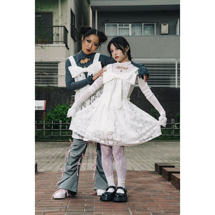 Front ribbon sleeveless onepiece (Beige Check) ¥8,980 / ¥9,480