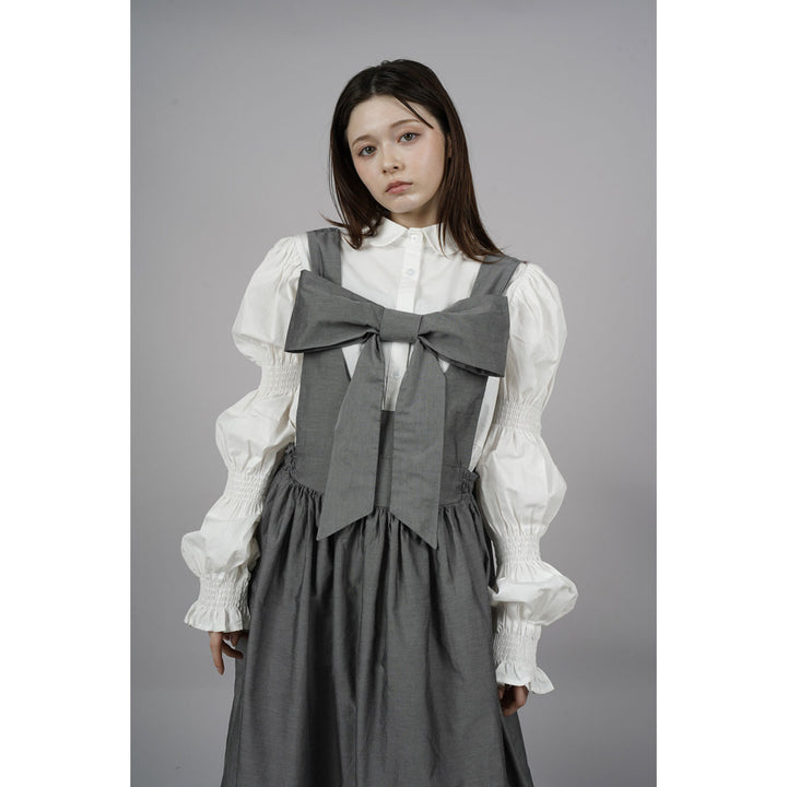 Front ribbon sleeveless onepiece ¥8,980 / ¥8,480