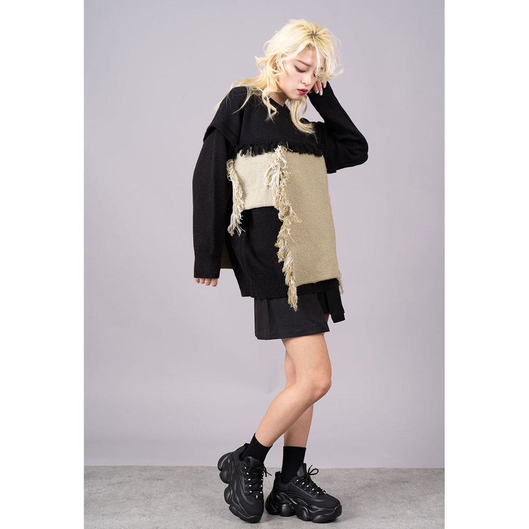 Fringe Patch Switching Knit