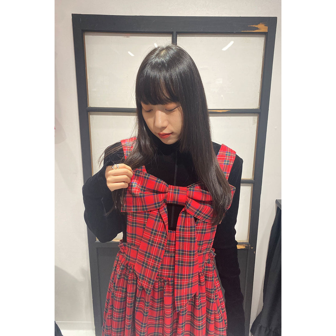Front ribbon sleeveless onepiece (Red Check) ¥8,980 / ¥9,480
