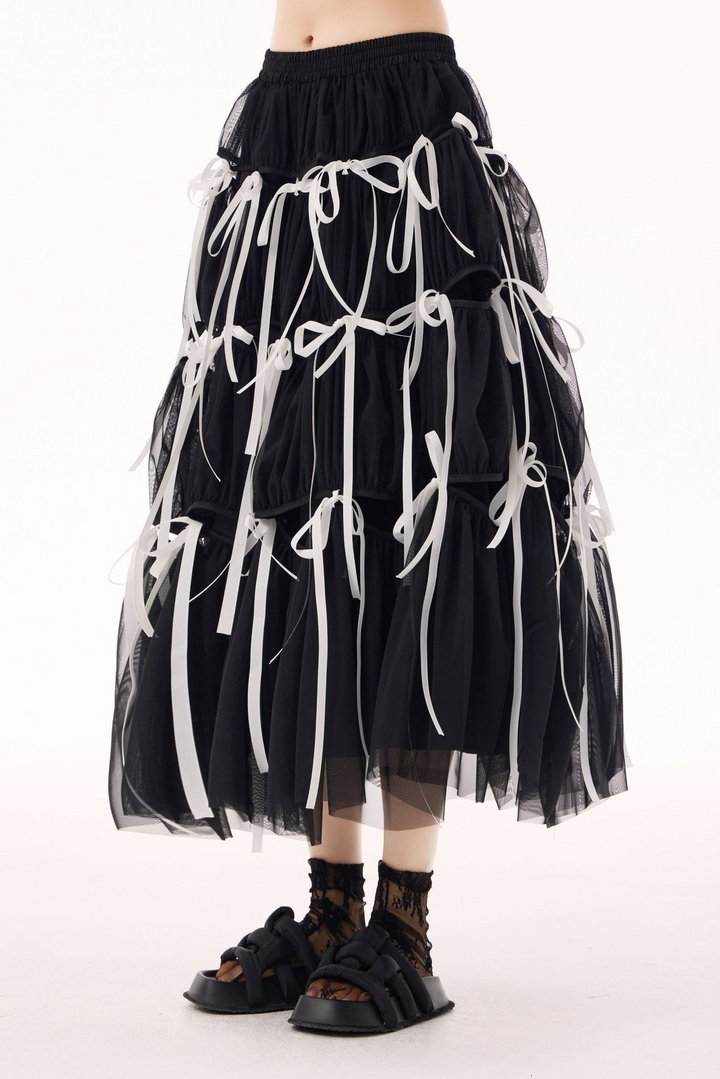 Ribbon stitching long flare gathered tulle skirt